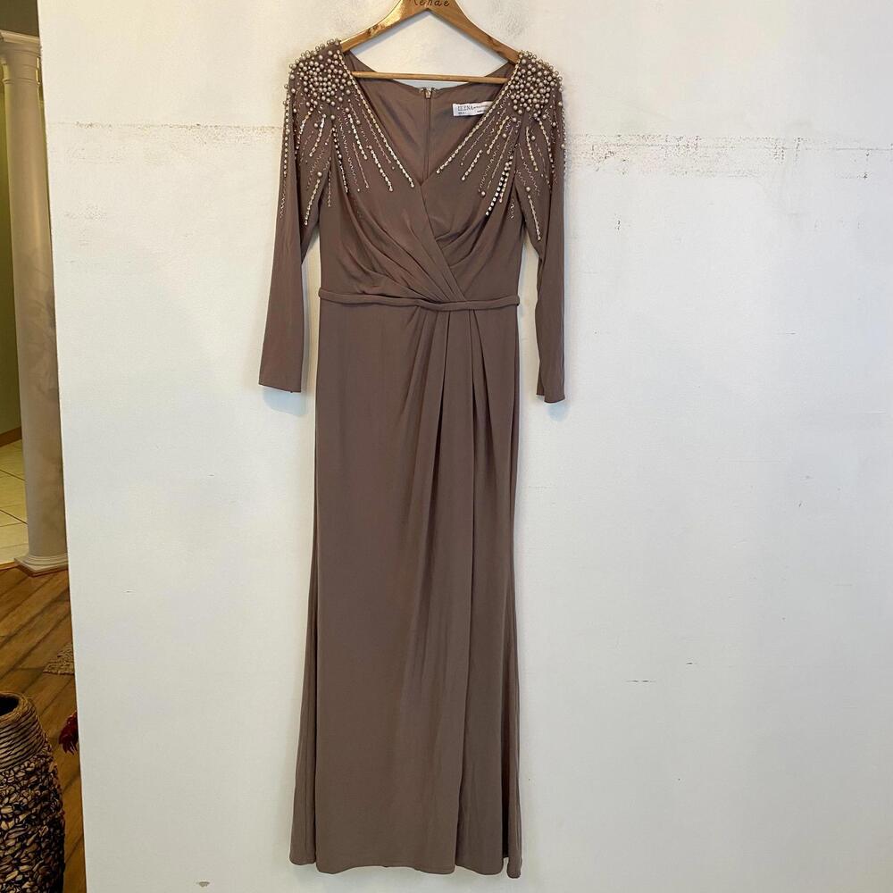IEENA MAC DUGGAL taupe jersey faux wrap beaded maxi formal dress sz 6 - Picture 2 of 6
